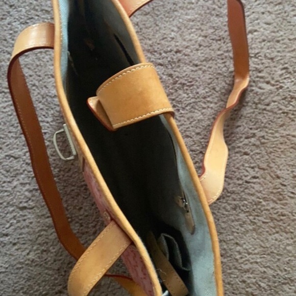 Shoulder Handbag - Picture 3 of 4